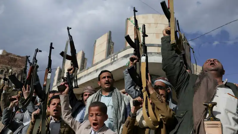 Yemen'de Husiler'in ABD İddiası: Kara Harekatına Hazırlanıyorlar!