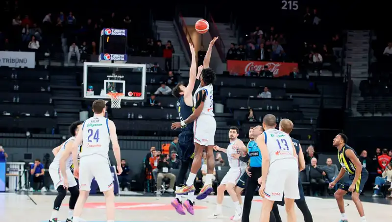 Euroleague Play-Off Heyecanı: Takımlar Savaşacak, İzleyiciler Coşacak!