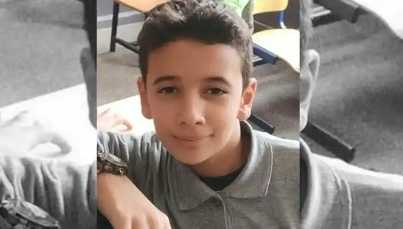 Evden Çıkan Burak’tan Kayıp İhbarı: Gözler Yolda