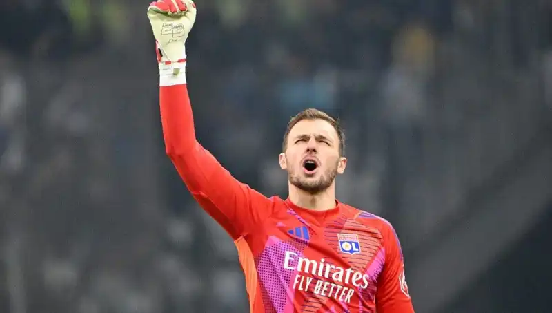 "1 Mart 2025 Tarihli Spor Manşetleri: Hangi Takım Neye Hazırlanıyor?"