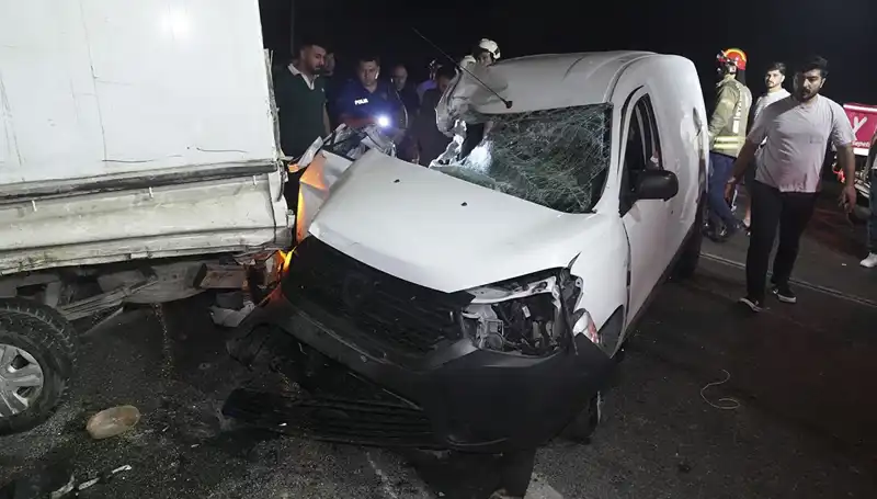 İstanbul'da Feci Kaza: 3 Yaralı, Olayın Ayrıntıları Ortaya Çıktı