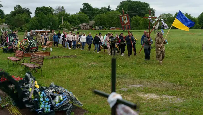 İngiliz Asker, Ukrayna'da Savaşırken Hayatını Kaybetti