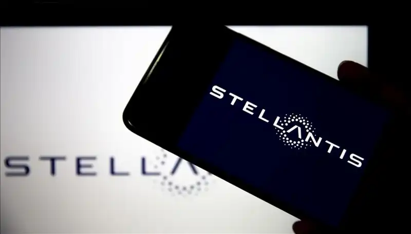 Stellantis Krizle Boğuşuyor: Fabrikalarını Kapatma Riskiyle Karşı Karşıya