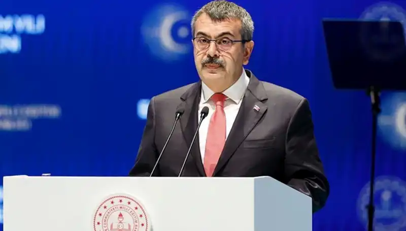 Bakan Tekin’den 23 Nisan’da Anlamlı Mesaj: Geleceğimizin Teminatı Çocuklar