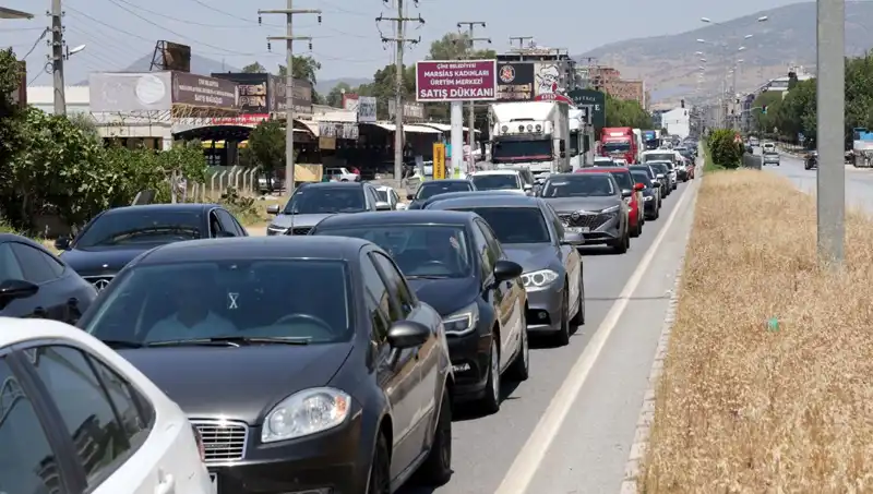 Aydın'dan Muğla'ya 60 Kilometre Uzayan Kuyruk: Neden Böyle Oldu?