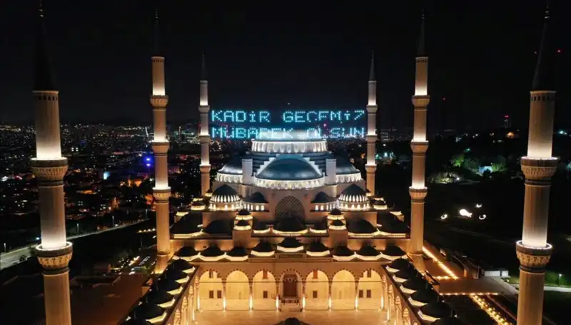 Kadir Gecesi 2025: Ne Zaman, Nasıl İdrak Edilecek?
