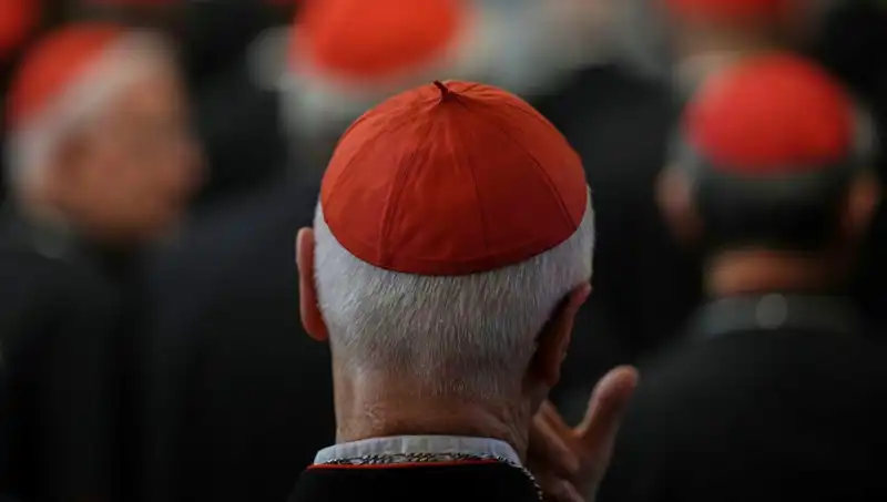 Yeni Papa Seçiminde Konklav Tarihi Açıklandı: Süreç Nasıl İşleyecek?