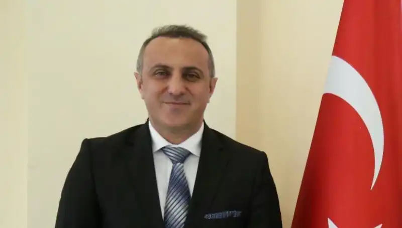 Gümüşhane Üniversitesi’nin Yeni Rektörü: Prof. Dr. Oktay Yıldız Hakkında Bilgi