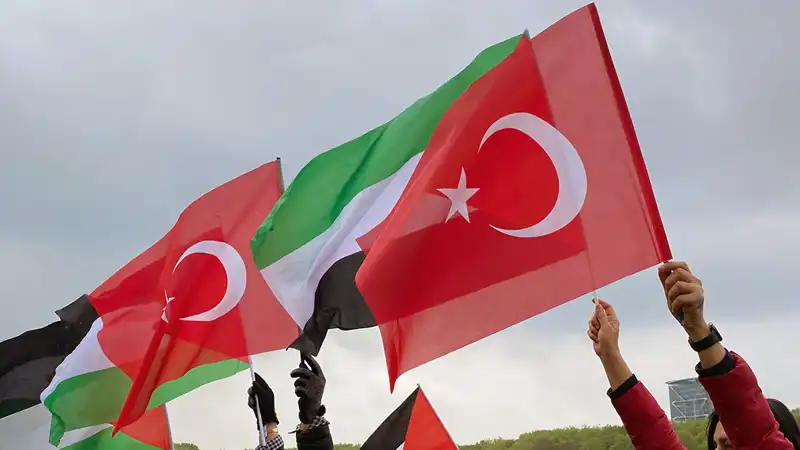 Gazze İçin Dünya Genelinde Büyüyen Protestolar ve Dayanışma Hareketleri