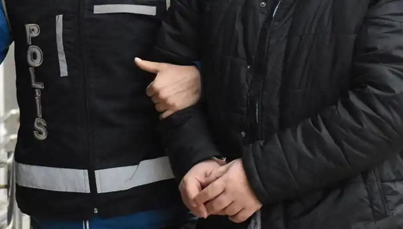 Emniyet ve TSK’da Şok FETÖ Operasyonu: Çok Sayıda Gözaltı