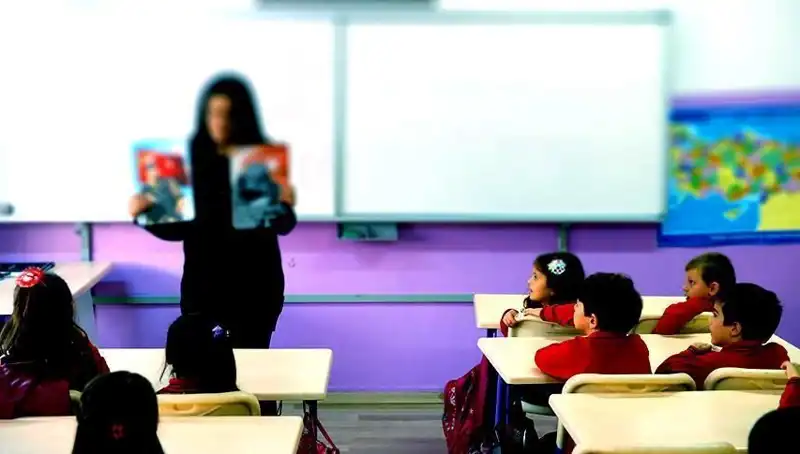 MEB Ücretli Öğretmenlik Başvuruları 2025: Süreç ve Detaylar Açıklandı