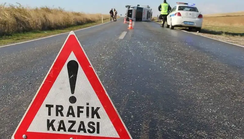 Niğde'de Feci Zincirleme Kaza: 16 Yaralı, Olayın Detayları Çok Şaşırtıcı!