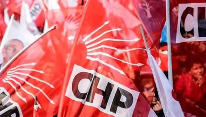 CHP'nin 2023 Yerel Kongreleri: Ataşehir, Esenyurt ve Sarıyer'de Neler Oluyor?