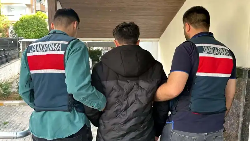 Türkiye'de 4 İlde Büyük Dolandırıcılık Operasyonu: 35 Kişi Tutuklandı!