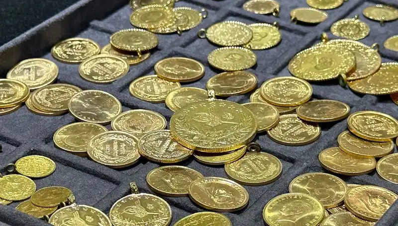 Altın Fiyatları Hafta Sonu Yükseliyor Mu? Piyasalardaki Son Durum